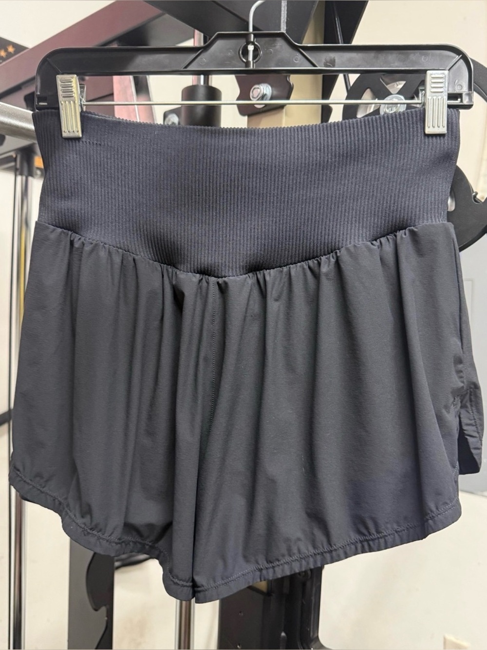 JoyLab Shorts - Picture 2 of 3